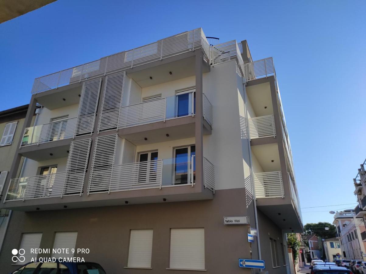 Blu Apartment Civitanova Marche Eksteriør billede
